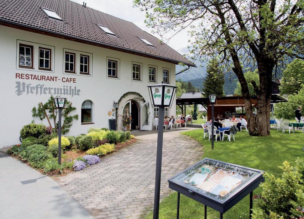 Landgasthof Pfeffermuehle Kotschach-Mauthen Екстер'єр фото